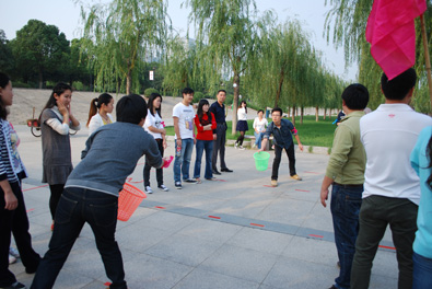 “放飛心靈、追逐夢想”第三屆東信杯趣味運動會