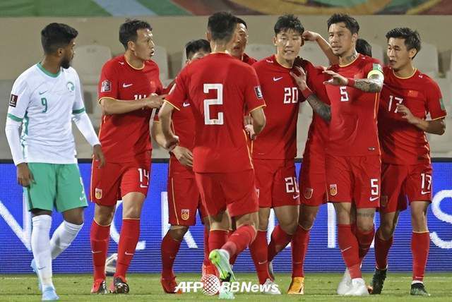 欧美日韩国产色综合一二三四